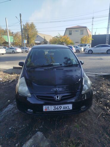 Honda: Honda Fit: 2002 г., 1.3 л, Вариатор, Бензин, Универсал