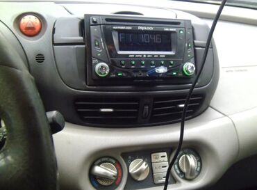 Nissan: Nissan Almera Tino: 2000 г., 2 л, Механика, Дизель, Минивэн — 5