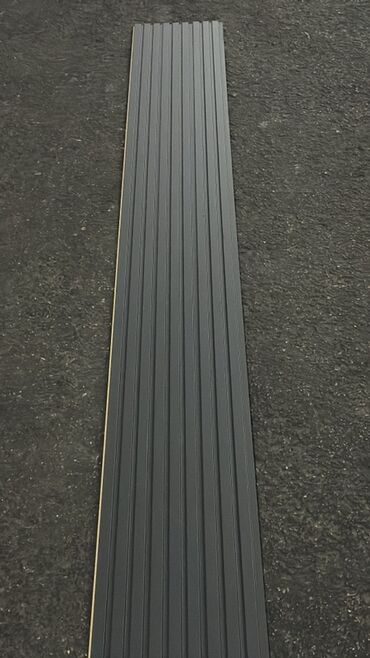 Lambrin: Kompozit və interyer üçün dekorativ daraq tipli panellər - Material — 3