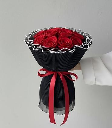 Ostali kućni dekor: Ručni buketi ruža – dekorativni i svečani aranžmani - Elegantni — 23