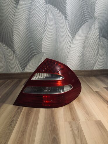 спринтер обмен на участок: Арткы оң стоп-сигнал Mercedes-Benz 2003 г., Колдонулган, Оригинал, Германия