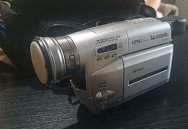 Panasonic NV‑VZ14 VHS‑C video kamera - Zoom: 700x rəqəmsal, 18x optik lalafo.az -da Panasonic NV‑VZ14 VHS‑C video kamera - Zoom: 700x rəqəmsal, 18x optik