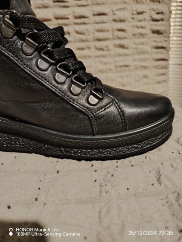 Gležnjače: Gležnjače, 38.5 — 10