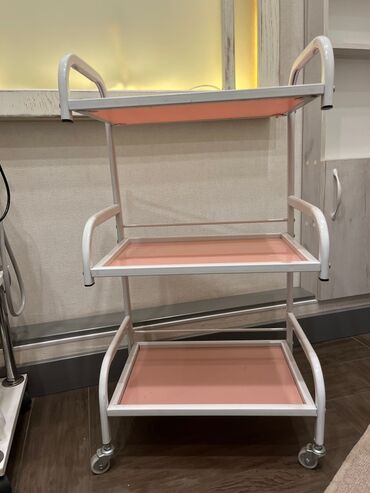 Мойки и раковины: Продается!!!! Распродают Салон по стоимости )можете звонить или писать — 19