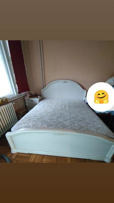 simpo: Prodaje se Simpo bračni krevet sa dusekomu dobrom stanju malo