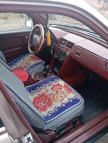 a6 audi: Mercedes-Benz C-Class: 1993 г., 1.8 л, Механика, Бензин, Седан — 8