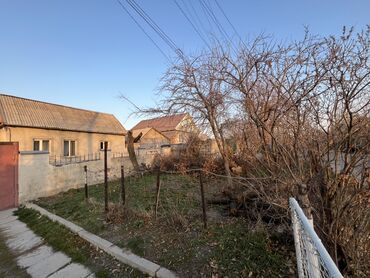 Продажа домов: Дом, 35 м², 3 комнаты, Собственник, Старый ремонт — 1