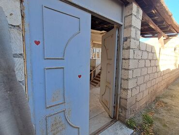 Həyət evləri və villaların satışı: 2 otaqlı, 1 kv. m, Kredit yoxdur, Orta təmir -da lalafo.az — 2 Həyət evləri və villaların satışı: 2 otaqlı, 1 kv. m, Kredit yoxdur, Orta təmir — 2