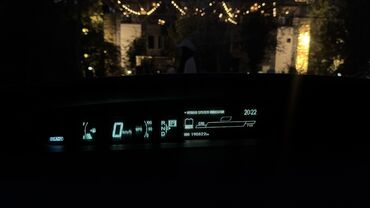 Toyota: Toyota Prius: 2010 г., 1.8 л, Вариатор, Гибрид, Хэтчбэк — 17