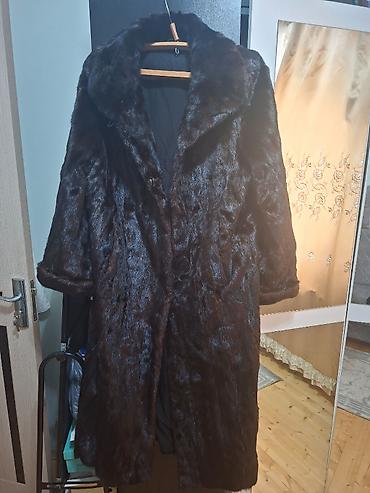 kiwi geyimi: 🧥 5 TƏBI KÜRKLÜK SATILIR 🧥 1. Material: — Enot Ölçü: — 38-40 Qiymət — 5