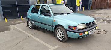 1: Volkswagen Golf: 1993 г., 1.6 л — 2