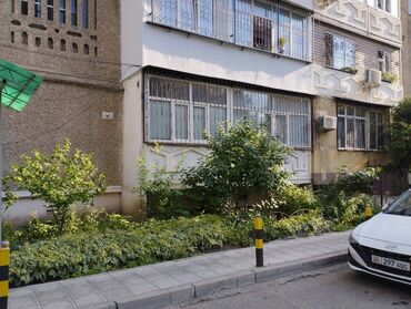 Продажа квартир: 3 комнаты, 68 м², 106 серия, 1 этаж, Косметический ремонт