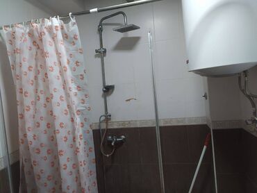 Uzunmüddətli kirayə mənzillər: Nəsimi rayonu, Azərbaycan Tibb Universtetinin yanında 9 mərtəbəli — 13