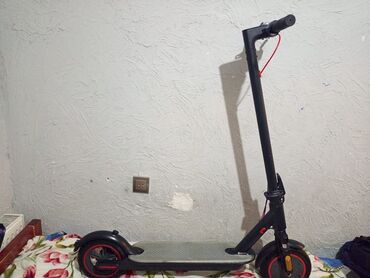 электрический самокат в баку: Elektrikli skuter – qatlanan şəhər modeli ledlidir endirim var 440
