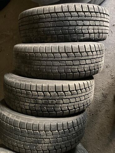 Шины: Шины 215 / 60 / R 16, Зима, Б/у, Комплект, Легковые, Япония, Dunlop