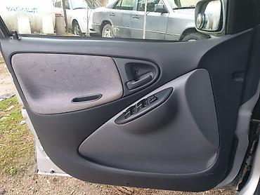 təyyarə satışı: Toyota Vitz: 1 l | 2000 il Hetçbek — 7