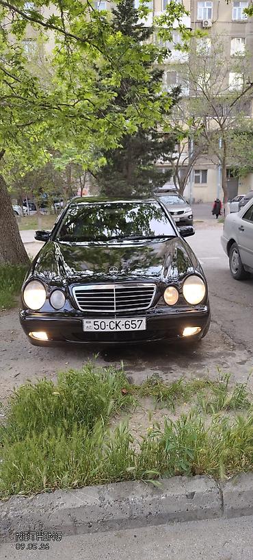 w210 duman: Mercedes-Benz E-Class: 2.7 l | 2000 il Sedan — 1