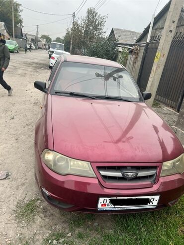 купить авто с кореи бу: Daewoo Nexia: 2011 г., 1.5 л, Механика, Бензин, Седан