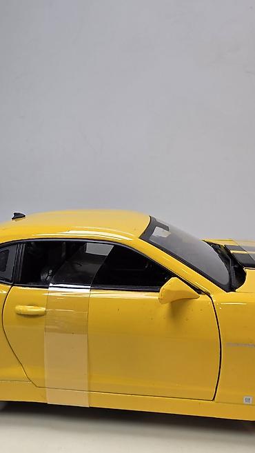 brawl pass: Масштабная модель автомобиля Chevrolet Camaro (купе), жёлтый цвет с — 6