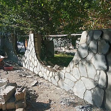 Tikinti işləri: Xidmət: Həyətyanı sahələrdə tam təmir və döşəmə işləri Təklif — 122