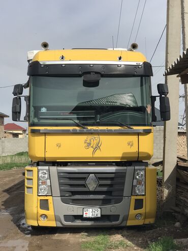 услуги грузовых перевозок: Грузовик, Renault, 7 т, Б/у