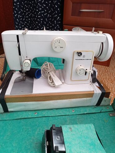 ручная швейная машинка купить: Швейная машина Chayka, Электромеханическая