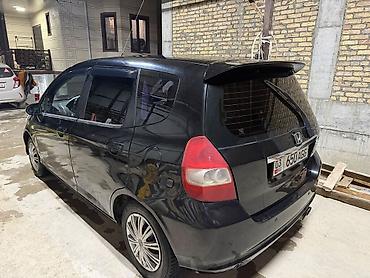 бутка бу: Honda Fit: 2002 г., 1.3 л, Кол менен иштөөчү, Бензин, Хетчбек — 6