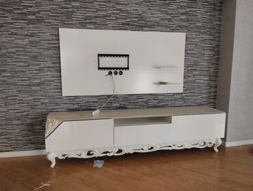 Divan və masa dəstləri: Klassik divan, Qonaq otağı üçün, Açılmayan — 9