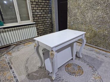 Столы для зала: Стол трансформер размер 1хорошего качества оптом и в розницу.От — 3
