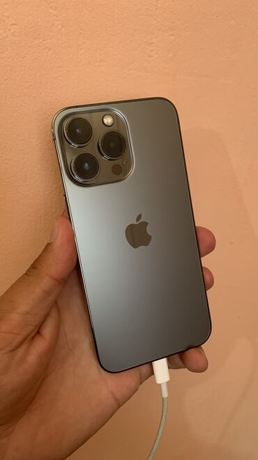 iphone 13 про цена в бишкеке: IPhone 13 Pro, Колдонулган, 256 ГБ, Graphite, Коргоочу айнек, Каптама, 84 %