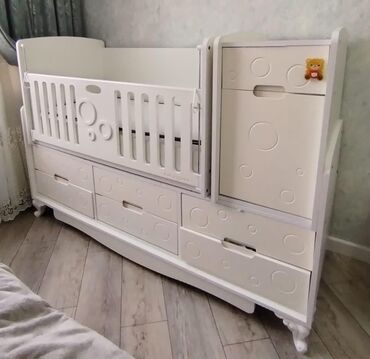 Gəzinti arabaları: Oğlan və qız üçün, Beşik