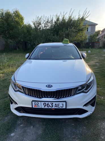 авто в такси: Kia K5: 2019 г., 2 л, Автомат, Газ, Седан