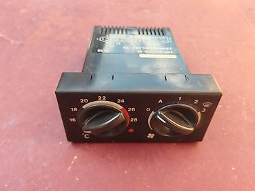 Auto delovi: Tabla temparature i ventilatora kabine Lada 112 br.2. Polovno — 3