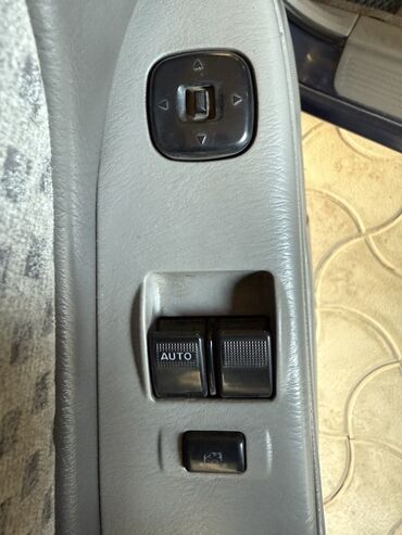 Mazda: Mazda 626: 2001 г., 2 л, Механика, Бензин, Седан — 15