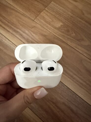 кольцевой лампа: Беспроводные наушники Apple AirPods 2 оригинал с коробкой . Адрес 7