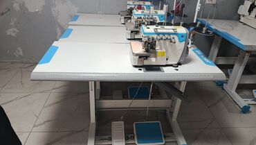 прямострочка jack: Тигүүчү машина Jack, Оверлок, Жарым автоматтык