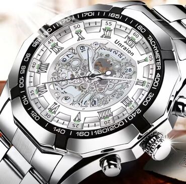 продаю кимано: Продается часы водонепроницаемые абсолютно новые часы