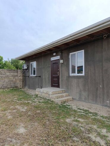 Uzunmüddətli kirayə evlər: 45 kv. m, 2 otaqlı, Kombi, Qaz, İşıq