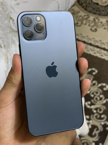 телефон 12: IPhone 12 Pro, Б/у, 256 ГБ, Синий, Защитное стекло, Чехол, 81 %
