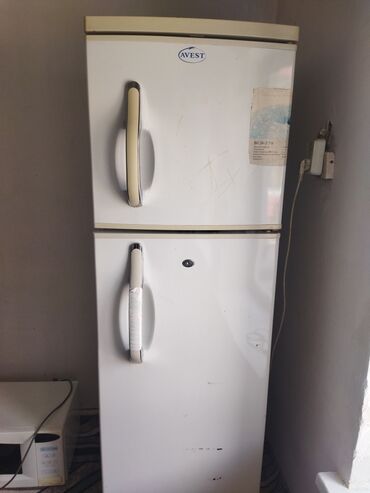 холодильники для кухни: Холодильник Avest, Б/у, Side-By-Side (двухдверный)
