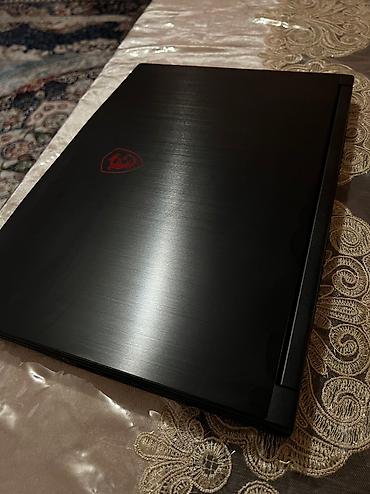 gamepad ps5: Продам мошный игровой ноутбук MSI Использовался в работе как шустрый — 2