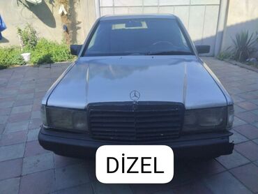 turbo az dörd göz dizel: Mercedes-Benz 190: 2.5 l | 1992 il Sedan