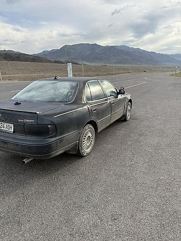 тонерофка на авто: Toyota Camry: 1992 г., 2.2 л, Механика, Бензин, Седан — 3
