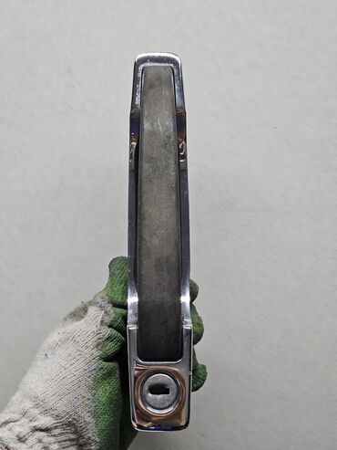 Дверные ручки: Передняя левая дверная ручка Дверная ручка Mercedes-Benz Б/у, Оригинал at lalafo.kg — 11 Дверные ручки: Передняя левая дверная ручка Дверная ручка Mercedes-Benz Б/у, Оригинал — 11