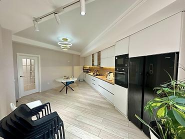 Продажа квартир: 3 комнаты, 133 м², Асанбай мкр Элитка, 10 этаж, Евроремонт — 10