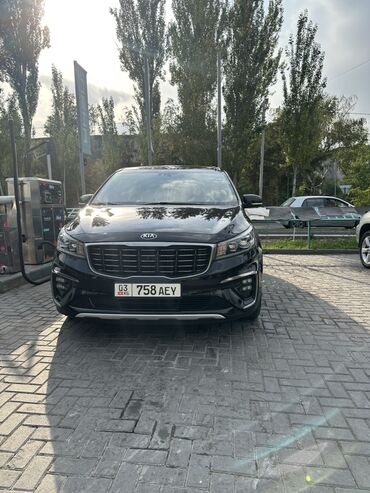 срочно продам авто в связи с переездом: Kia Carnival: 2019 г., 2.2 л, Автомат, Дизель, Вэн/Минивэн
