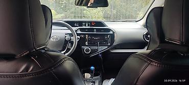 Toyota: Toyota Aqua: 2018 г., 1.5 л, Вариатор, Гибрид, Хэтчбэк — 8