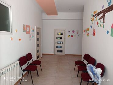 Digər kommersiya daşınmaz əmlakı: Xalqlar metrosuna tədriz mərkəzi ayi 900azn icareye verilir.
900azn — 6