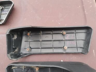 Auto delovi: Polutke zadnjeg branika leva i desna Lada 2121,21213,21214 Niva — 11