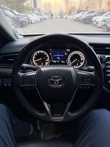 Toyota: Toyota Camry: 2018 г., 2.5 л, Автомат, Бензин, Седан — 13